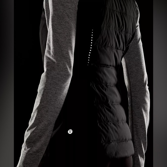 Lululemon Down for It All Vest women size 2 & 0 color black 6 - Picture 2 of 9